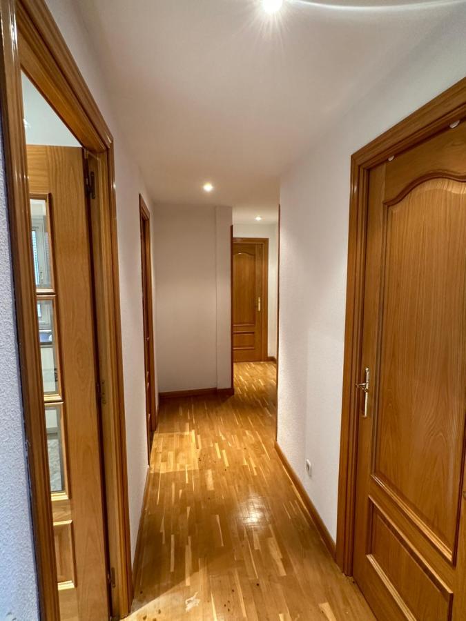 Grand Plaza Mayor Madrid Bagian luar foto